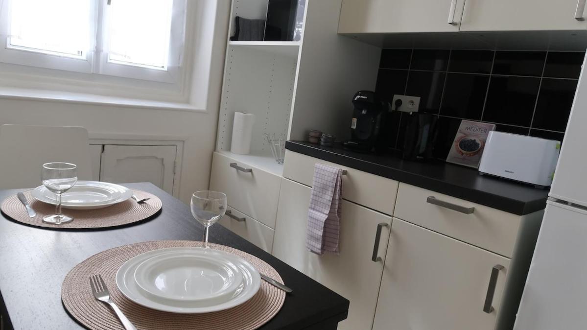 Appartement Modern And Cozy 2 Minutes From Porte D'orleans Parijs